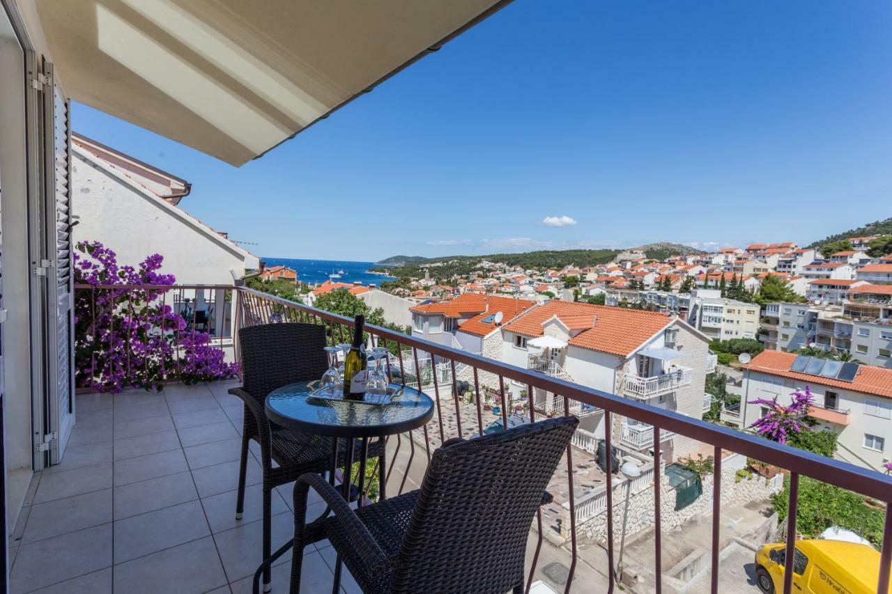 Apartments Sanja Hvar Town Extérieur photo