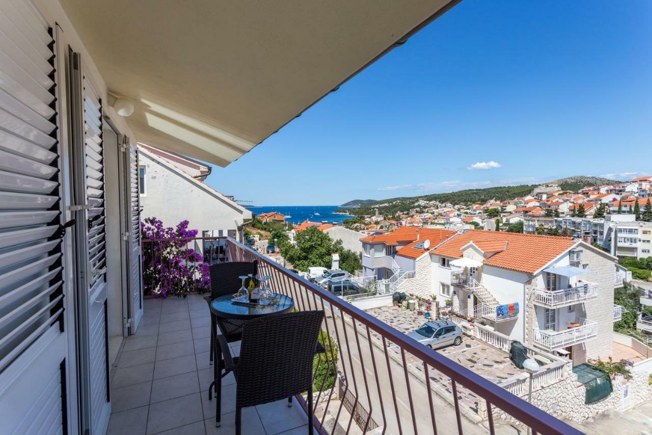 Apartments Sanja Hvar Town Extérieur photo