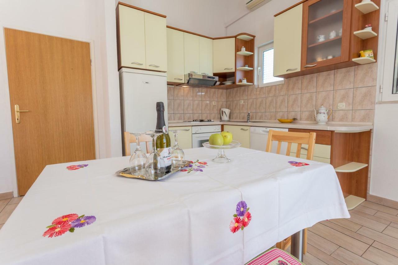 Apartments Sanja Hvar Town Extérieur photo