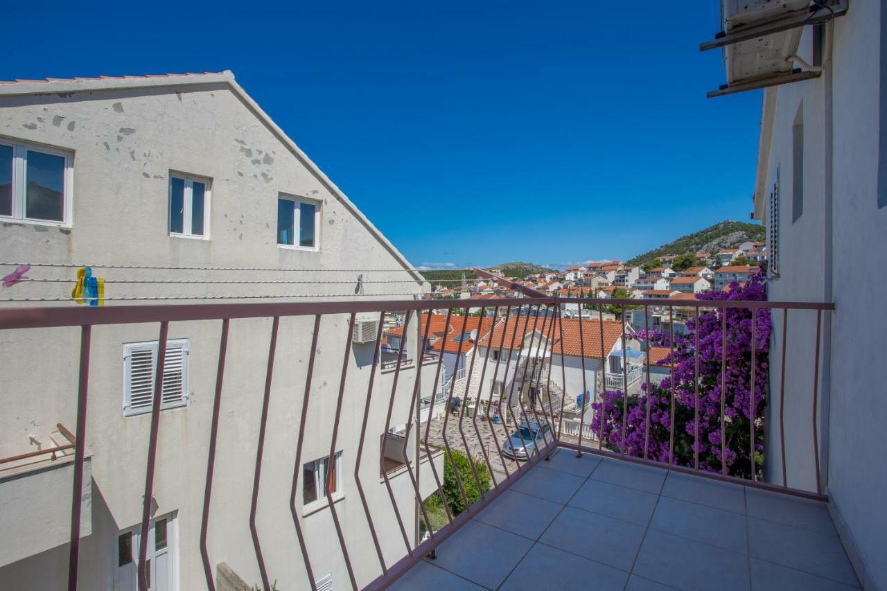 Apartments Sanja Hvar Town Extérieur photo