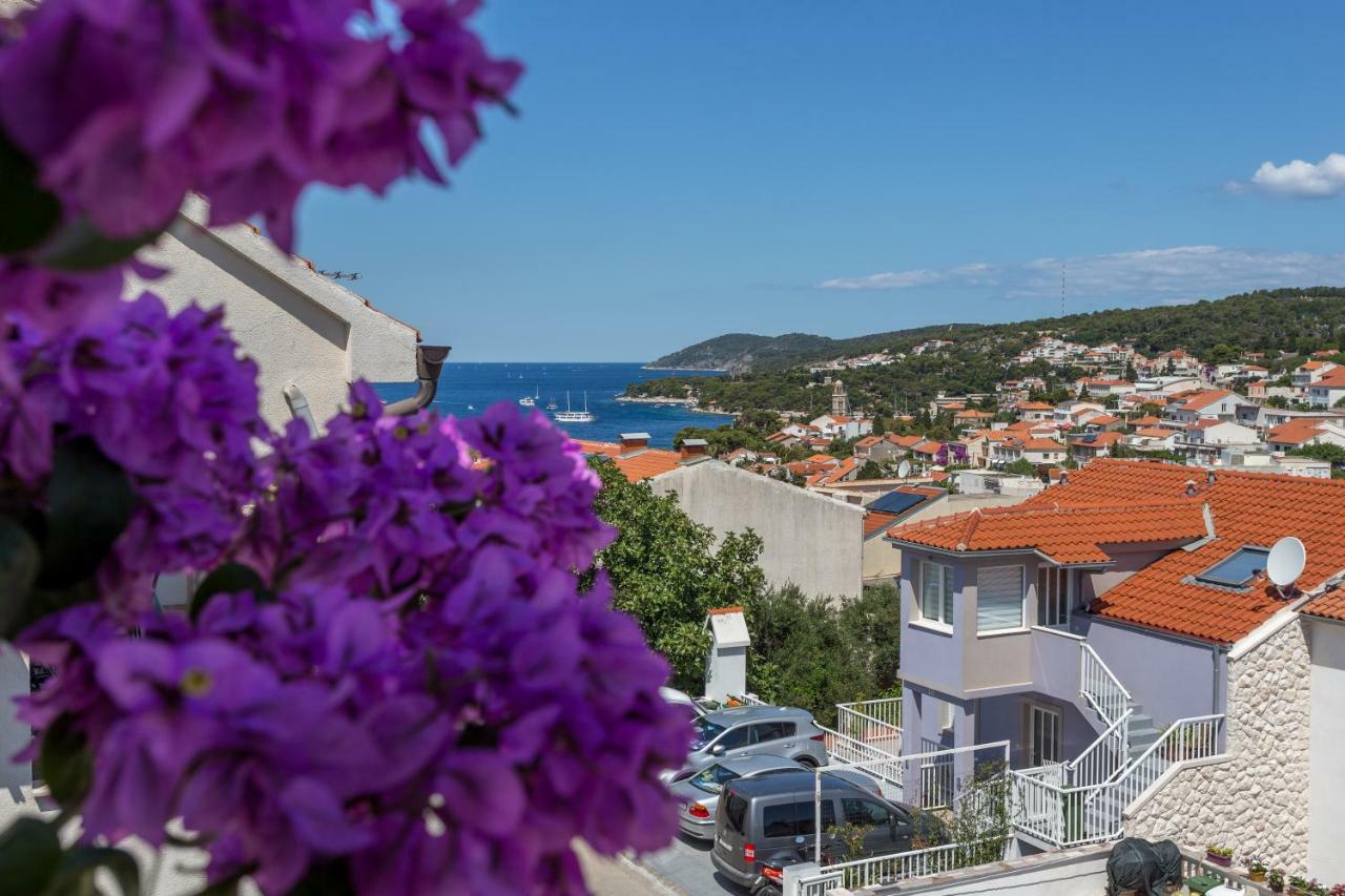 Apartments Sanja Hvar Town Extérieur photo