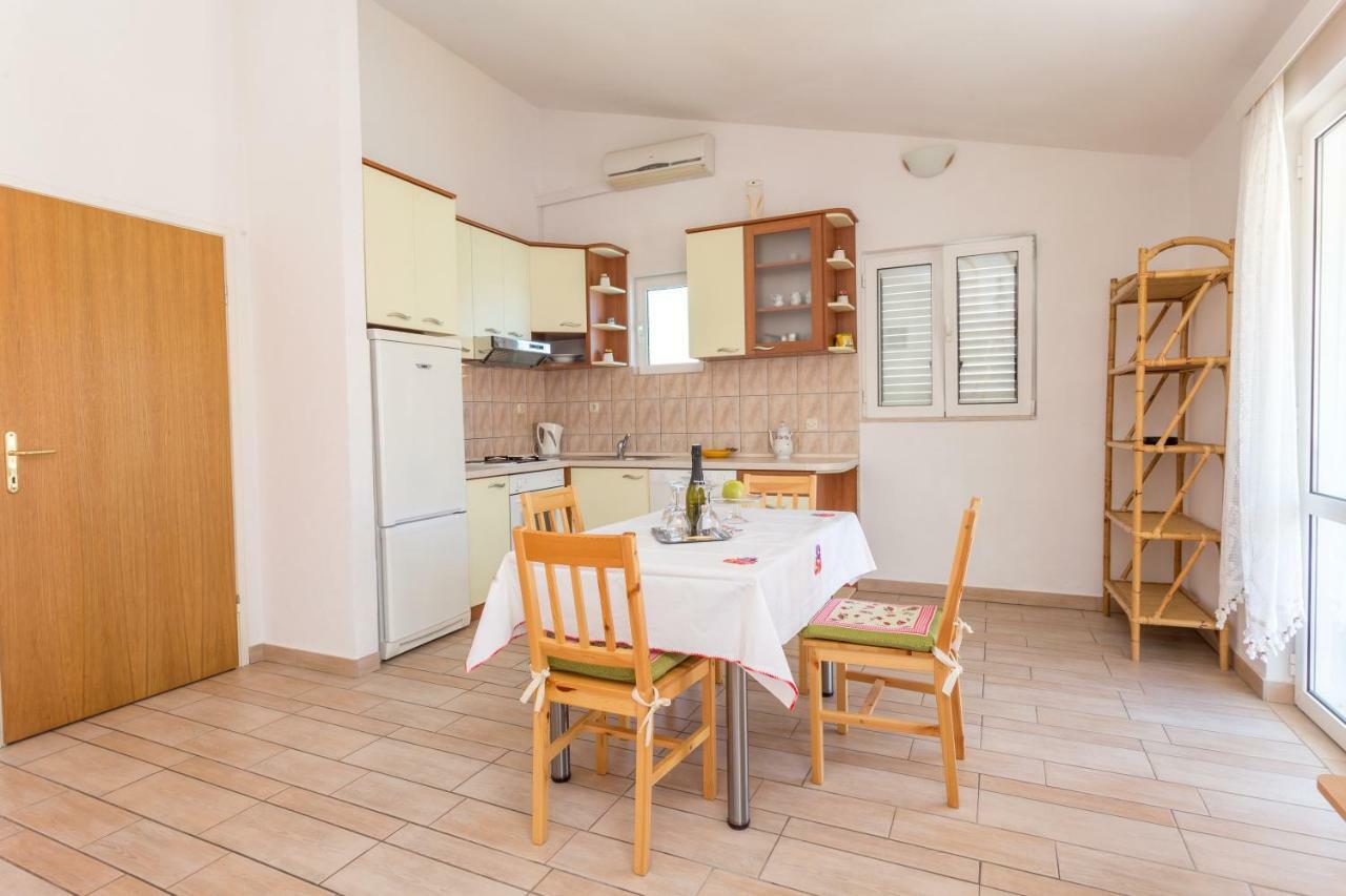 Apartments Sanja Hvar Town Extérieur photo