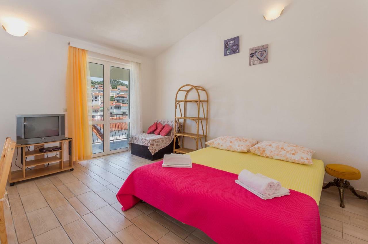 Apartments Sanja Hvar Town Extérieur photo