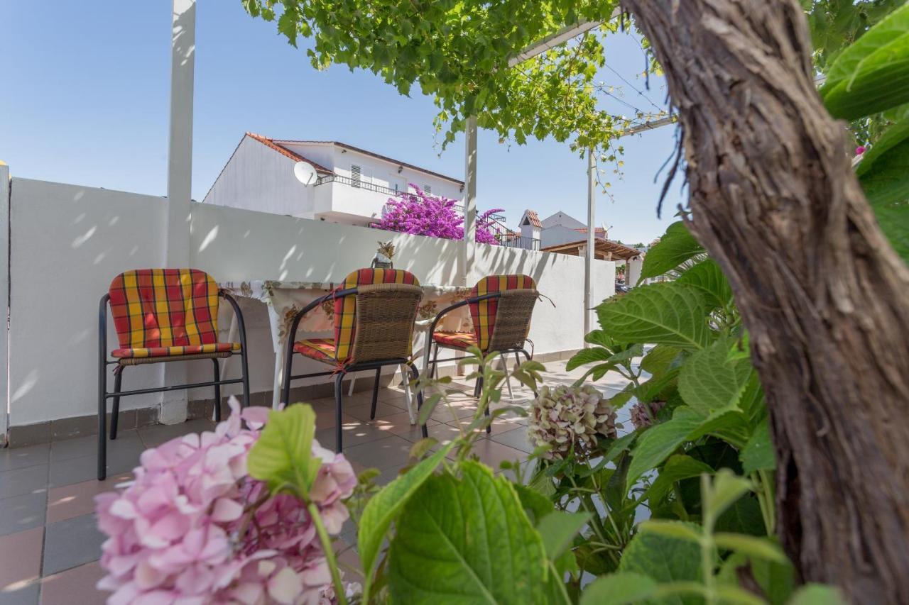 Apartments Sanja Hvar Town Extérieur photo